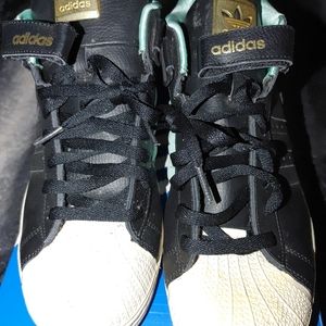 These are they original Adiddas superstar 3 quarte